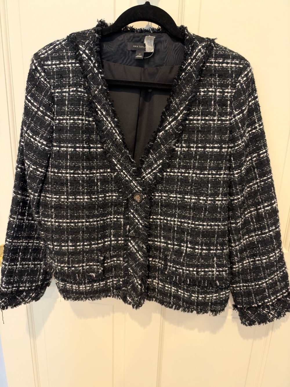 Ann Taylor Black & White Tweed Blazer | Size 14